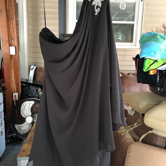 JS Boutique black one shoulder jeweled dress.size 12. - Picture 2 of 13